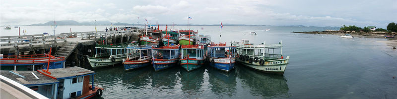 A port at Koh Samet (Image source: Wikimedia Commons)