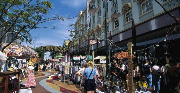 Fortitude Valley is one of Brisbane's hip neighbourhoods with lots of dining and cafe options. (Image courtesy of Tourism Queensland