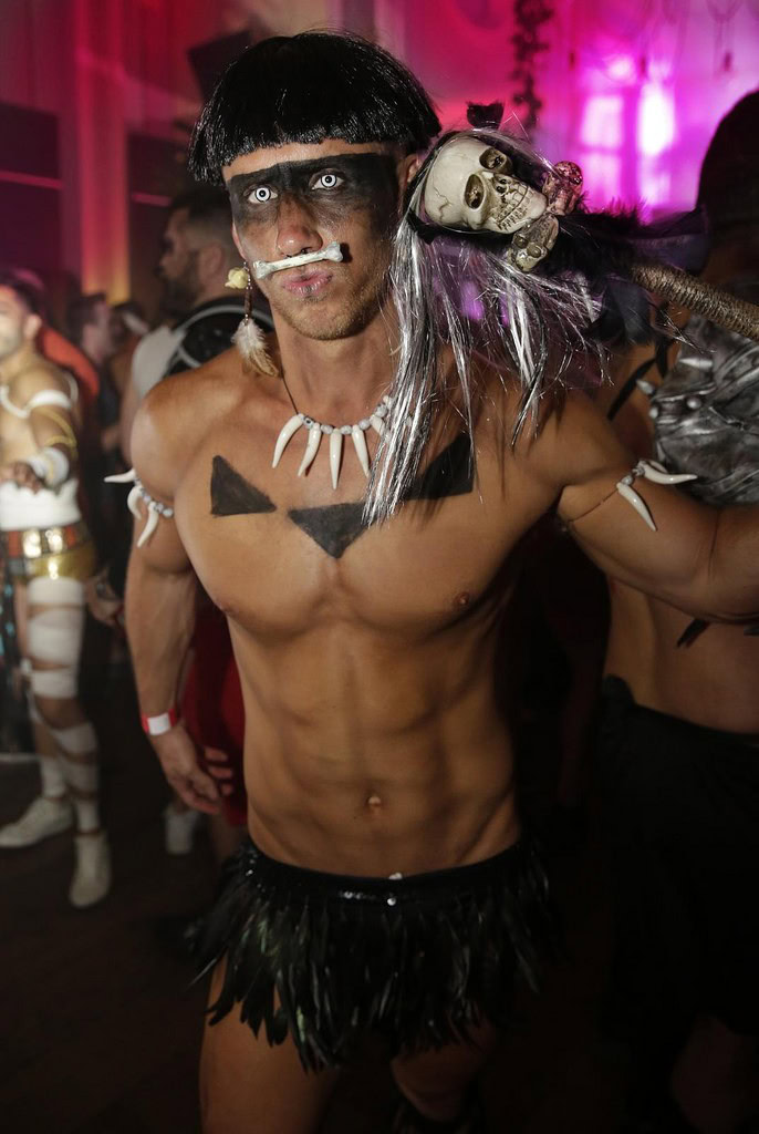 ann-marie calilhanna- halloween whores @ arthouse hotel_007_22066015953_l