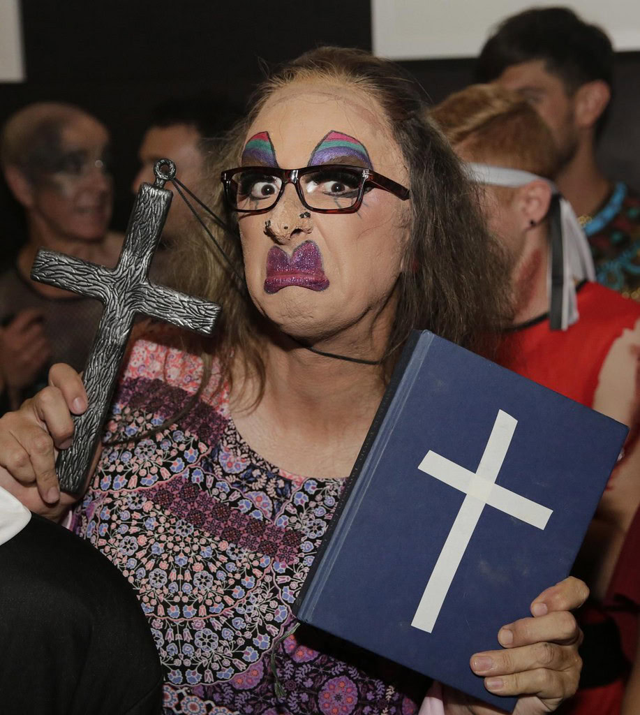 ann-marie calilhanna- halloween whores @ arthouse hotel_161_22699034741_l