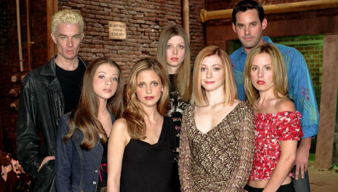 which-buffy-star-is-joining-the-cast-of-cbs-supergirl-buffy-the-vampire-slayer-697217