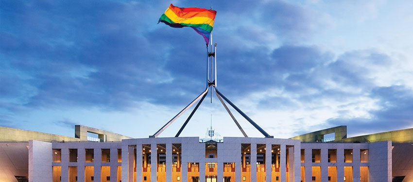 Pressure mounts on Tony Abbott for free vote on gay marriage