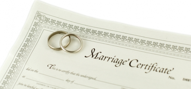 Move to axe “dehumanising” law that forces trans* couples to divorce