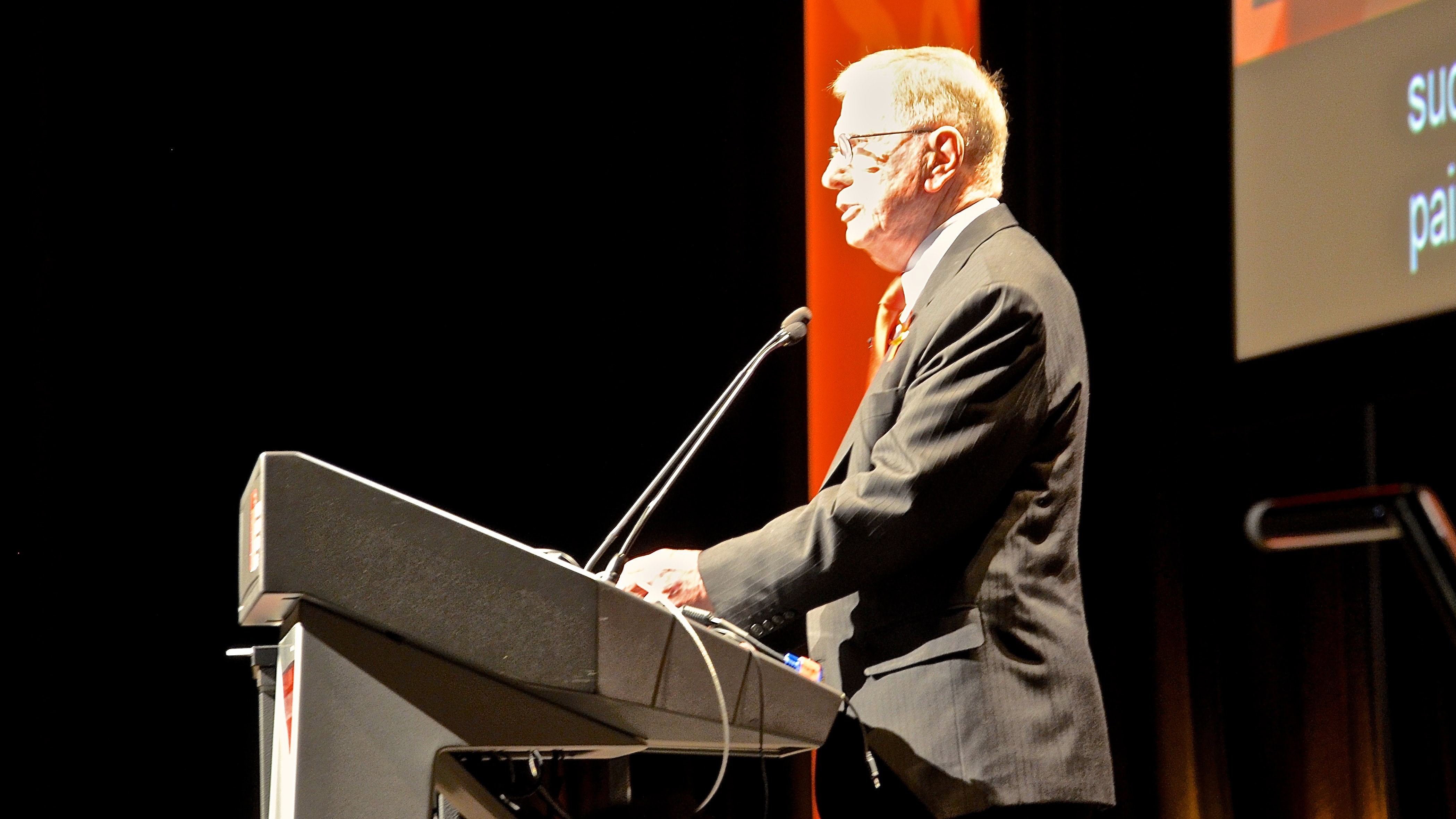 AIDS 2014 opening ceremony tinged with sombre mood