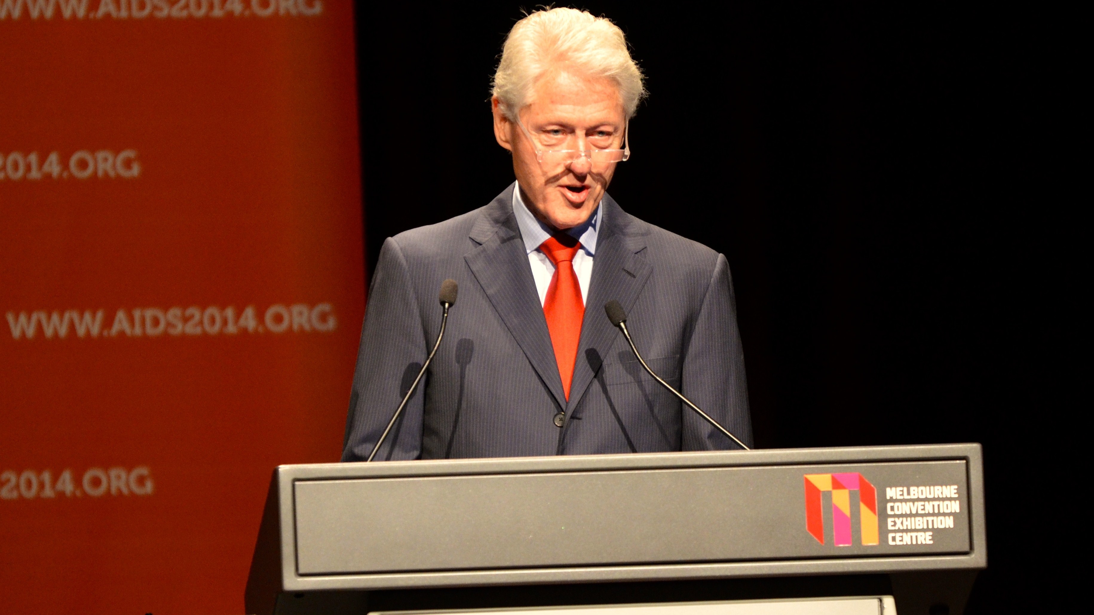 Bill Clinton: AIDS-free generation “over the horizon”