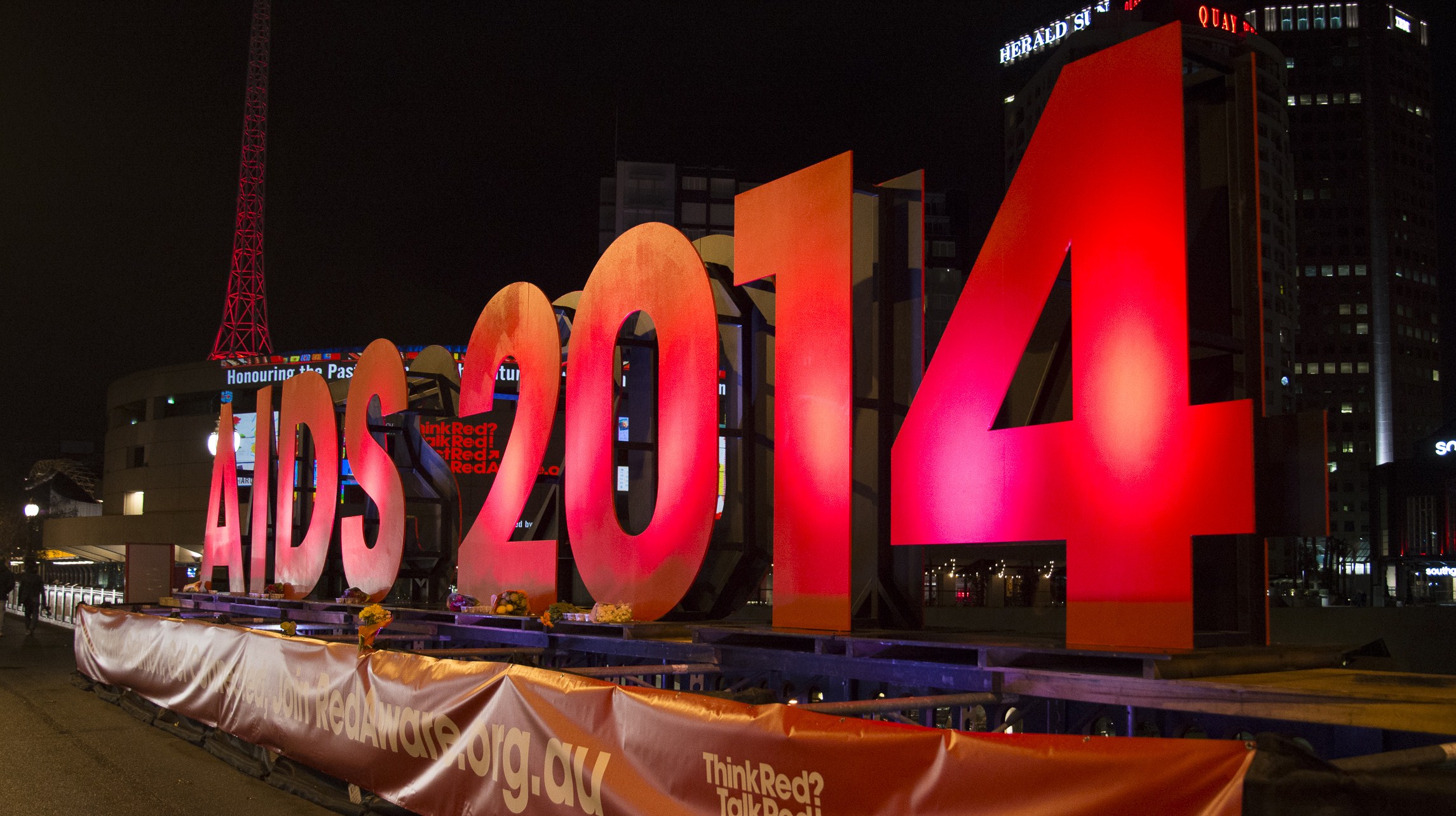 Tributes flow in for AIDS 2014 delegates perished in MH17 flight