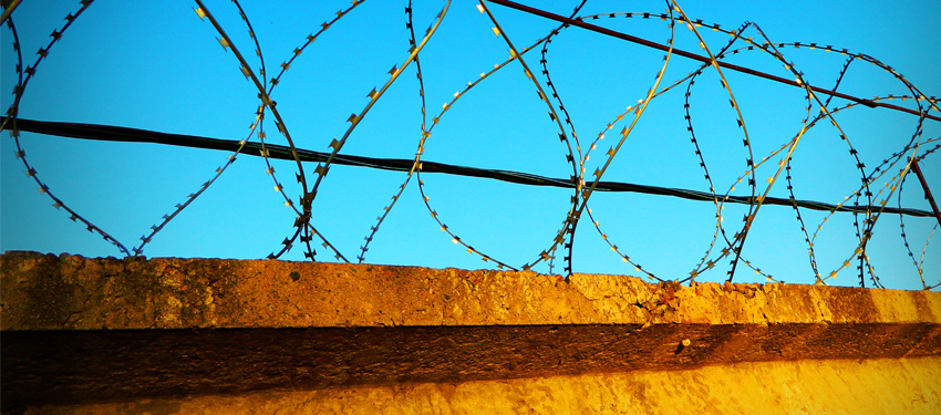 prison jail wire detention fence
