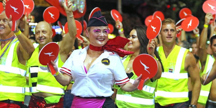 The Qantas "gay380" contingent in this year's Sydney Gay and Lesbian Mardi Gras Parade. (PHOTO: Ann-Marie Calilhanna; Star Observer)