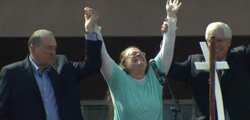 Controversial county clerk Kim Davis released from jail after refusing to issue same-sex marriage licences