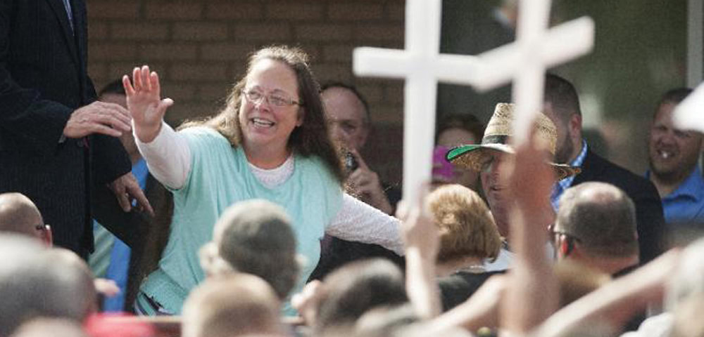 Survivor considers suing anti-gay Kentucky clerk Kim Davis for using their song “Eye of the Tiger”