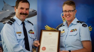 Air Marshal (Leo) Davies, Chief of RAAF (left) with Tracy Smart. (PHOTO: Supplied by the Department of Defence)