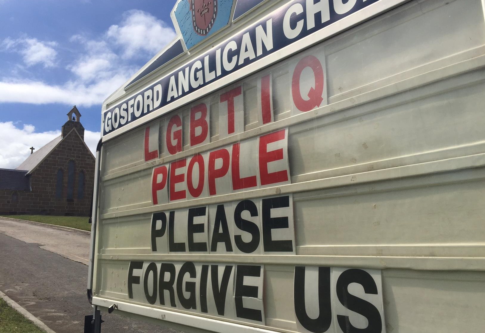 Gosford Anglican Church priest begs for forgiveness