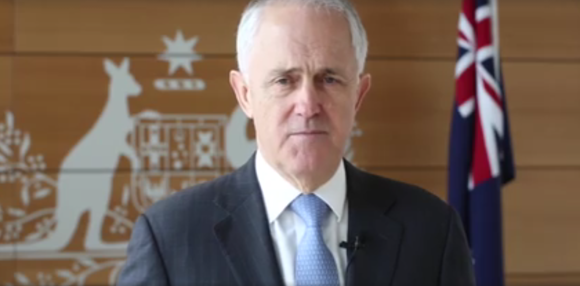 Prime Minister Malcolm Turnbull presents plebiscite legislation into parliament