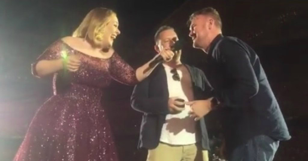 Man proposes to boyfriend at Adele’s Melbourne concert