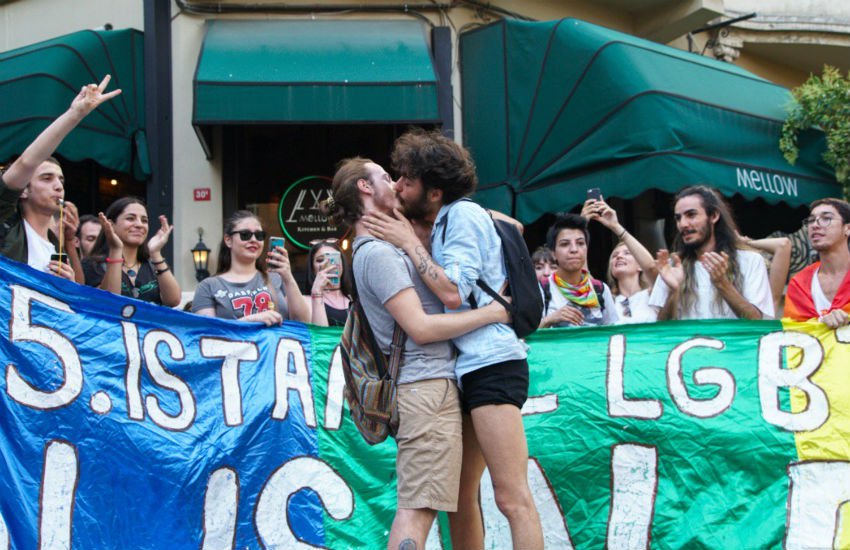 Police break up activists in Istanbul speaking out against Pride ban