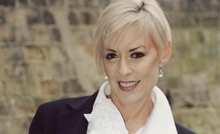 figure it out accountant katrina summers