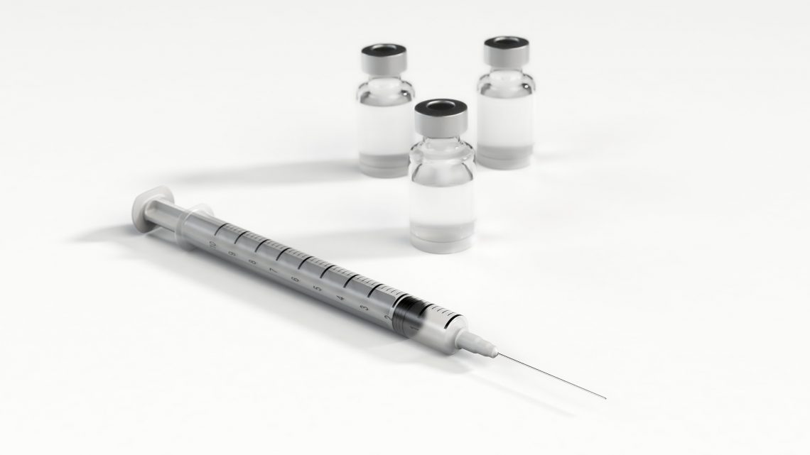 syringe needle vaccine hepatitis
