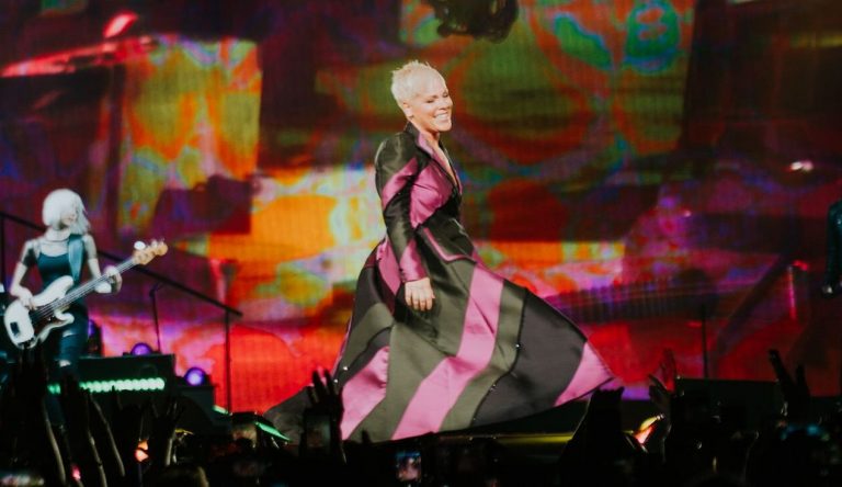 pink concert melbourne 2018