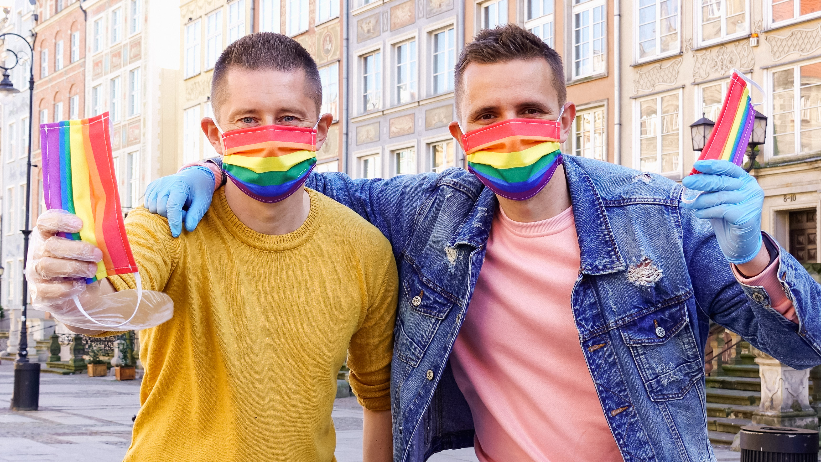 Polish couple hand out rainbow masks to fight country’s LGBTQI-free zones