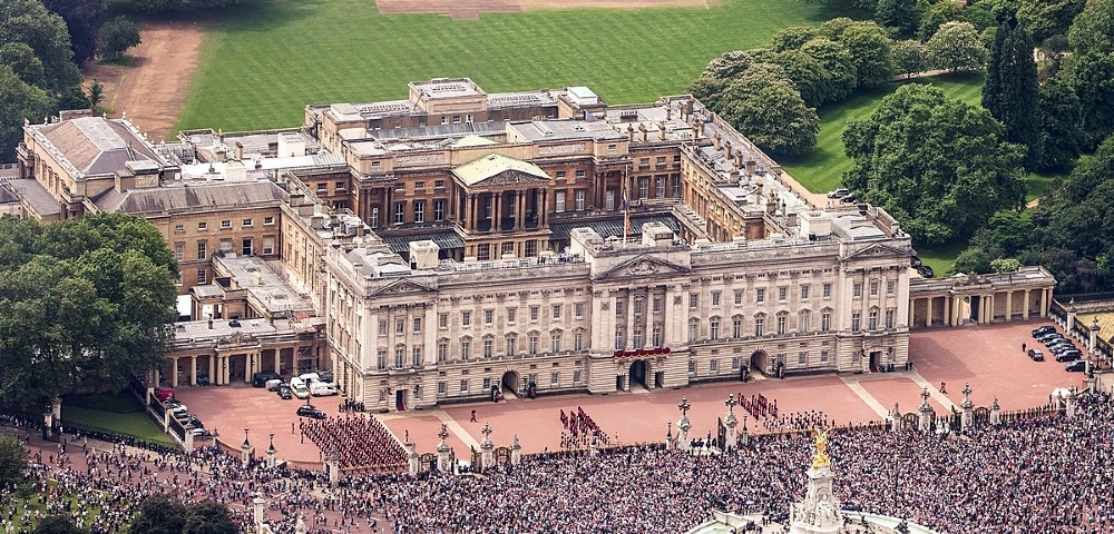 Buckingham Palace May Have Been Site Of A Gay Brothel In The 1600s