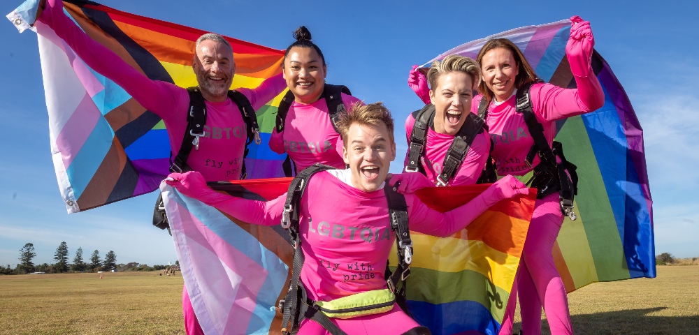 Pigs Fly With Pride – Squealing Pig Mardi Gras Skydive