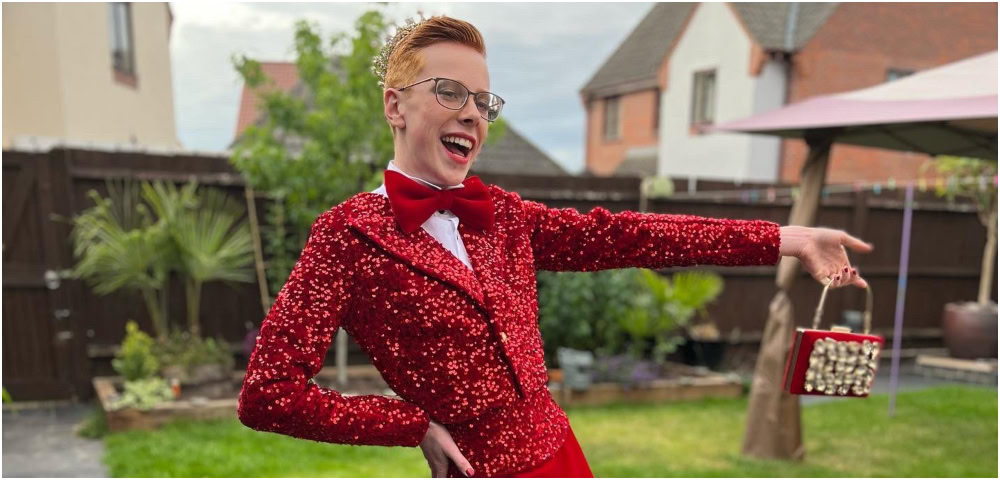 UK Schoolboy’s Stunning Red Prom Outfit Goes Viral