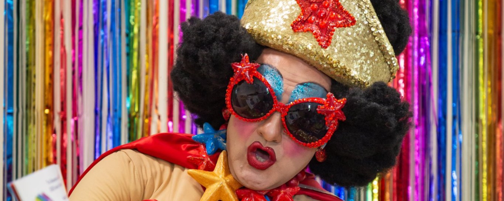 Oxford Street Tour With Wonder Mama, Queen Of The Night: What’s On In Queer Sydney