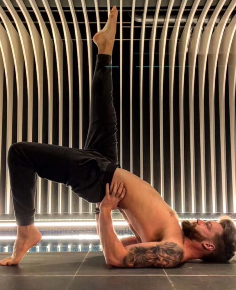 14 BODY CURIOUS 768x944