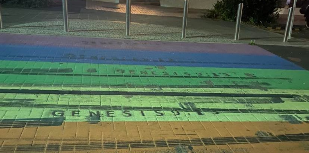University of Wollongong Rainbow Steps, Rainbow Crossing Defaced With Bible Verse