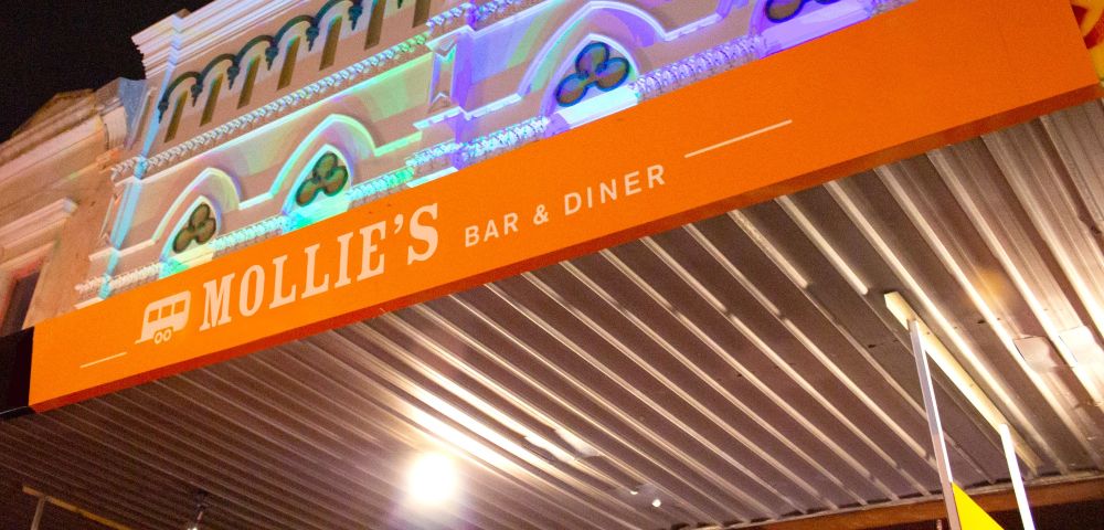 MOLLIE’S BAR AND DINER