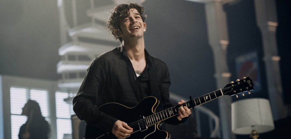 Malaysian Festival Cancelled After The 1975’s Matty Healy Kisses Male Band Member On Stage