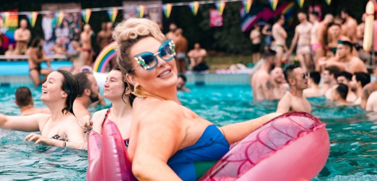 Splash back to the 1990s