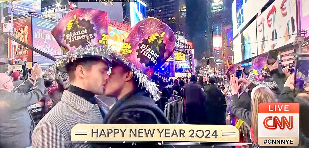 CNN Faces Backlash After Airing Gay Kiss On New Year’s Eve