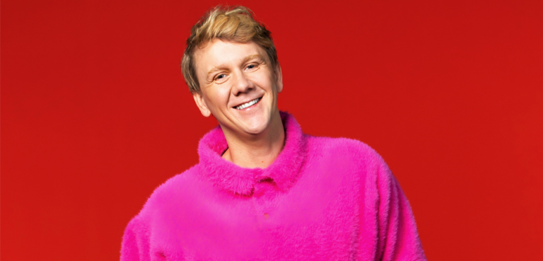 Josh Thomas Taskmasker