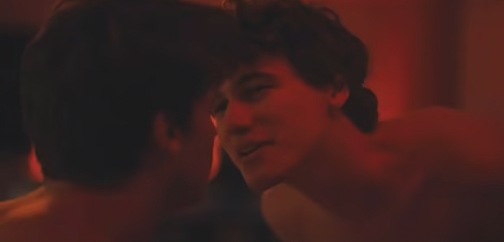The White Lotus Shocks With Incestuous Kiss Between Brothers