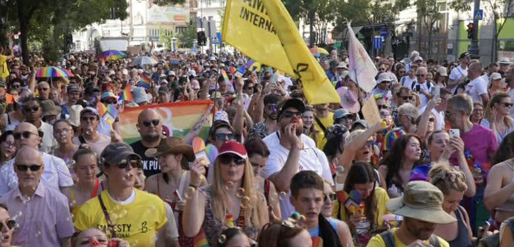 Record Crowds Turn Up To Budapest Pride In Defiance Of Government Ban