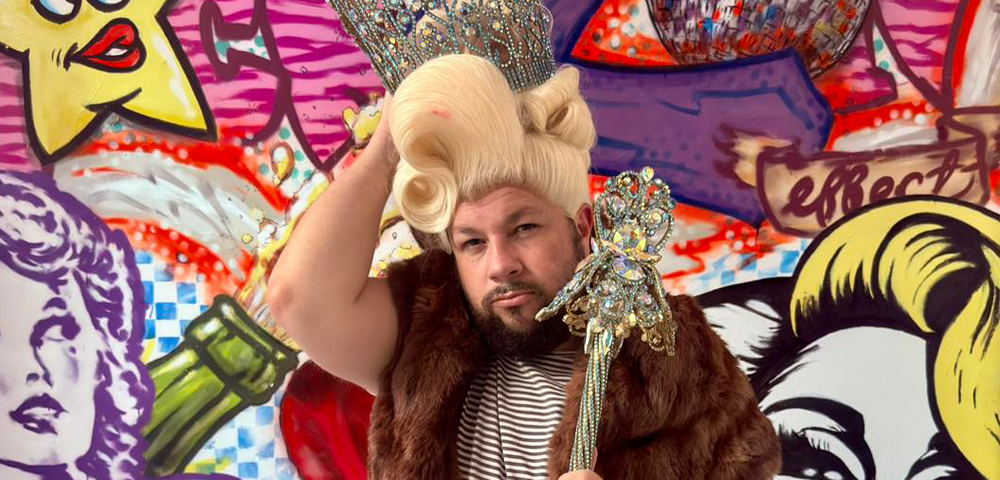 Christian Hull Returns Sceptre To Spankie Jackzon In A Heartwarming Gesture