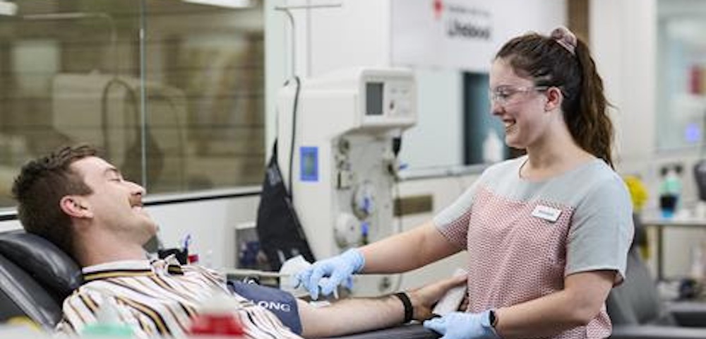 New Sexual Activity Rules See More Australians Able To Donate Blood